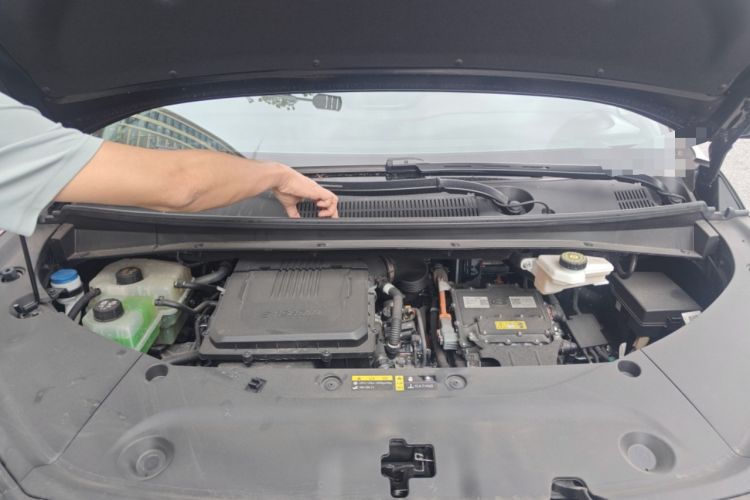 Used GAC Trumpchi M8 2024 Master Series Super Hybrid Edition Engine Bay