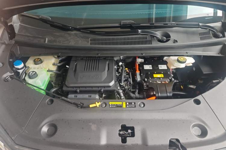 Used GAC Trumpchi M8 2024 Master Series Super Hybrid Edition Engine Bay