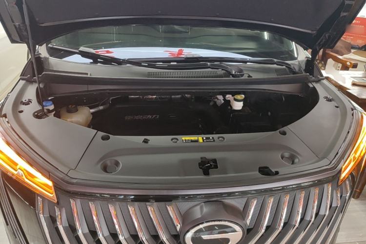 Used GAC Trumpchi M8 2024 Master Series 400T Prestige Edition Engine Bay