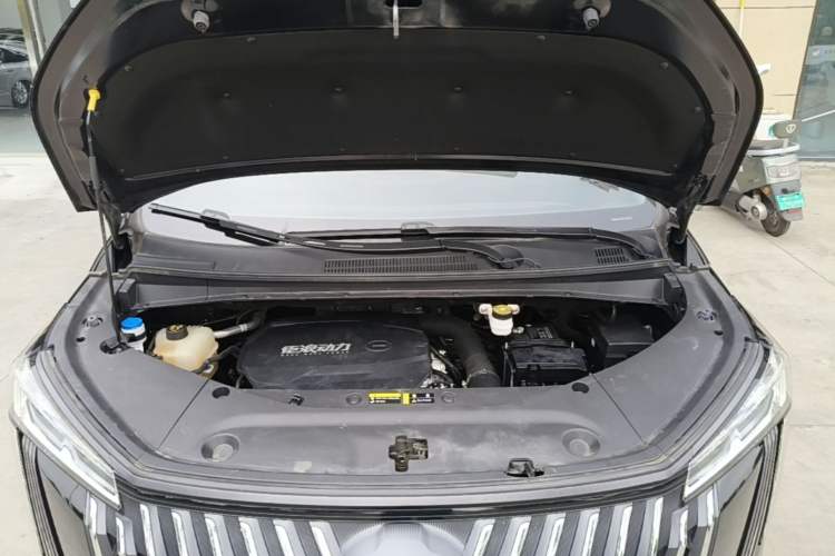 Used GAC Trumpchi M8 2024 Master Series 400T Prestige Edition Engine Bay
