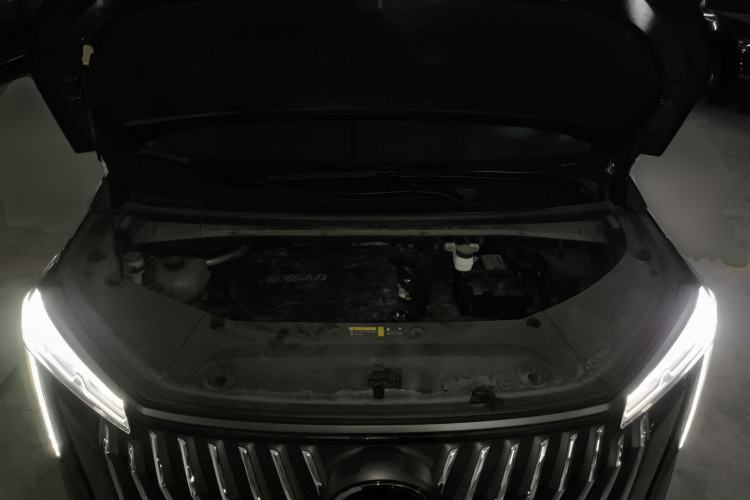 Used GAC Trumpchi M8 2024 Master Series 400T Ultimate Edition Engine Bay