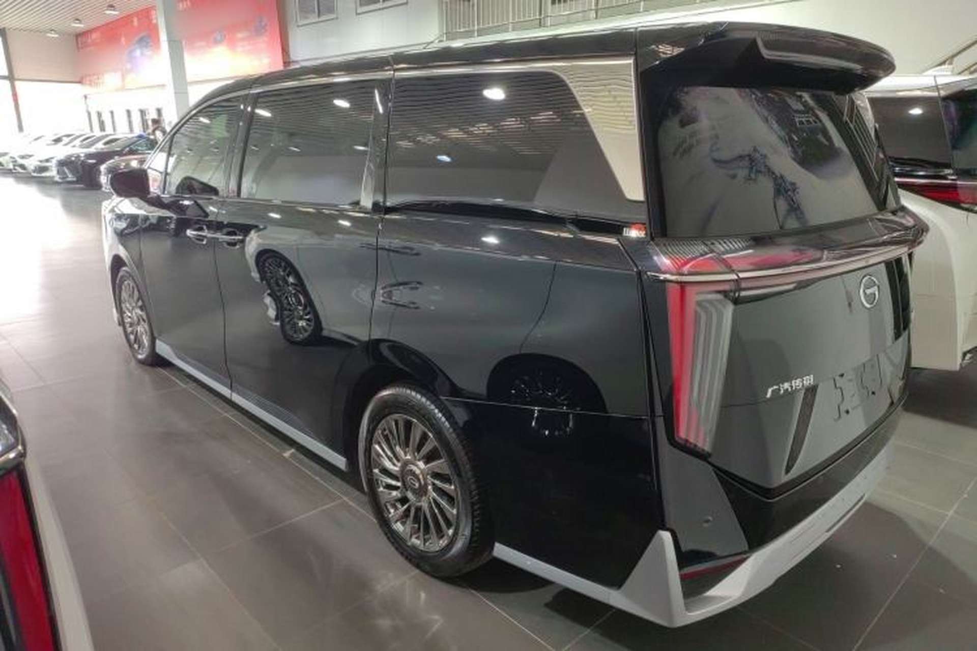 Used GAC Trumpchi M8 2024 Zongshi Series 400T Ultimate Edition Exterior 2