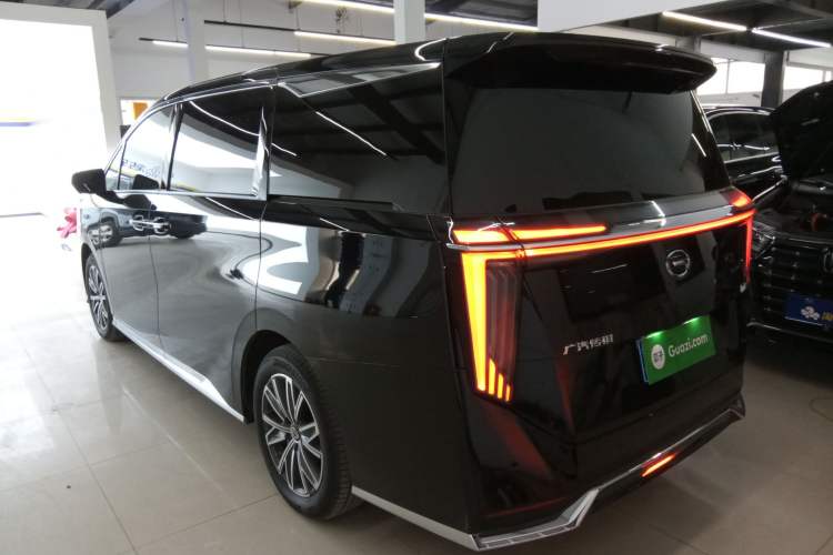 Used GAC Trumpchi M8 2024 Master Series 400T Prestige Edition Exterior 3