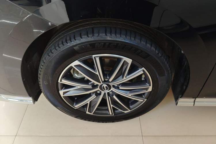 Used GAC Trumpchi M8 2024 Master Series 400T Ultimate Edition Exterior 3