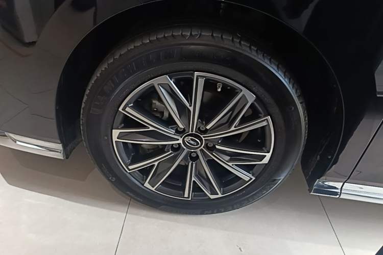 Used GAC Trumpchi M8 2024 Master Series 400T Ultimate Edition Exterior 4
