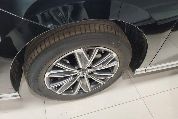 Used GAC Trumpchi M8 2024 Master Series 400T Prestige Edition Exterior 4