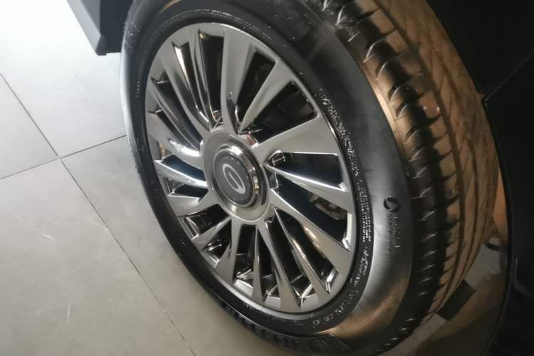 Used GAC Trumpchi M8 2024 Zongshi Series 400T Ultimate Edition Exterior 5