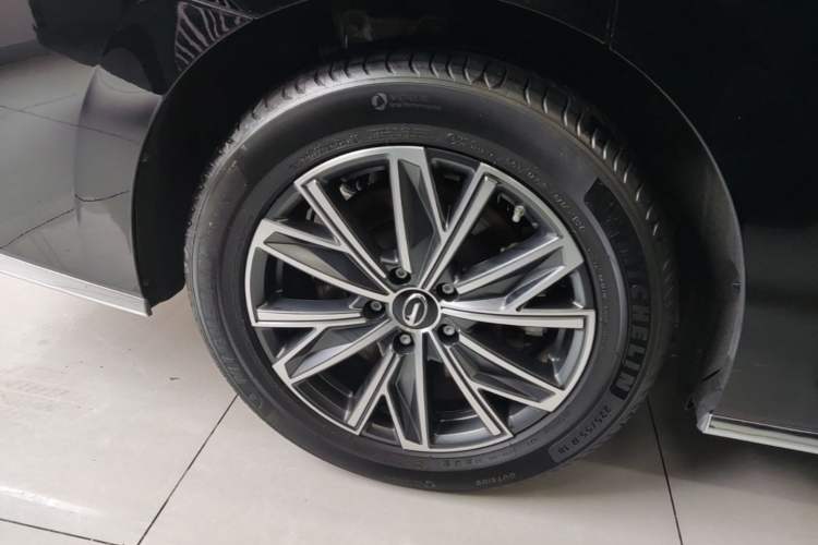 Used GAC Trumpchi M8 2024 Master Series Super Hybrid Edition Exterior 5