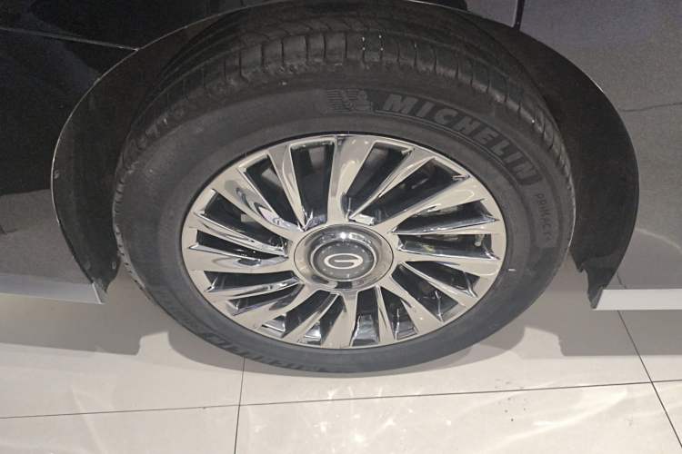 Used GAC Trumpchi M8 2024 Zongshi Series 400T Ultimate Edition Exterior 5