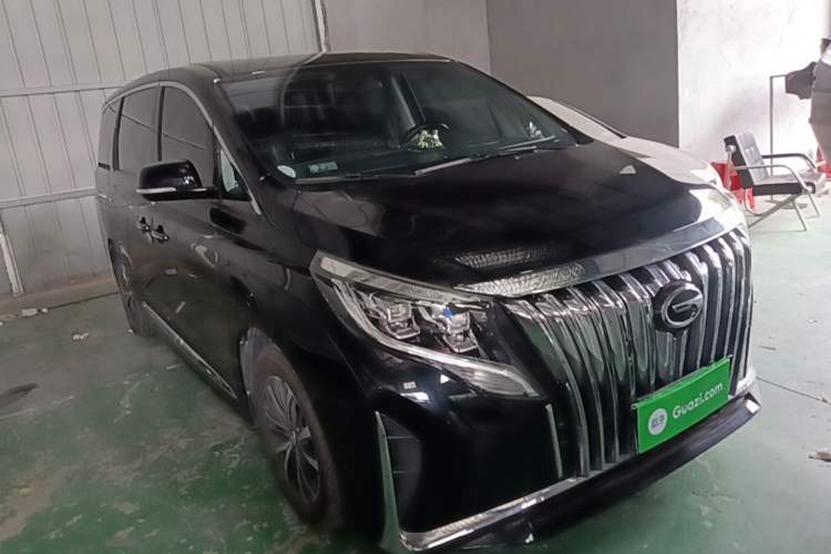 Used GAC Trumpchi M8 2024 Lingxiu Series 390T Luxury Edition Front Right 45 Deg