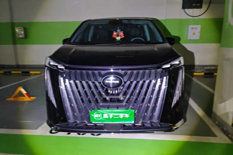 Used GAC Trumpchi M8 2024 Master Series 400T Prestige Edition Front