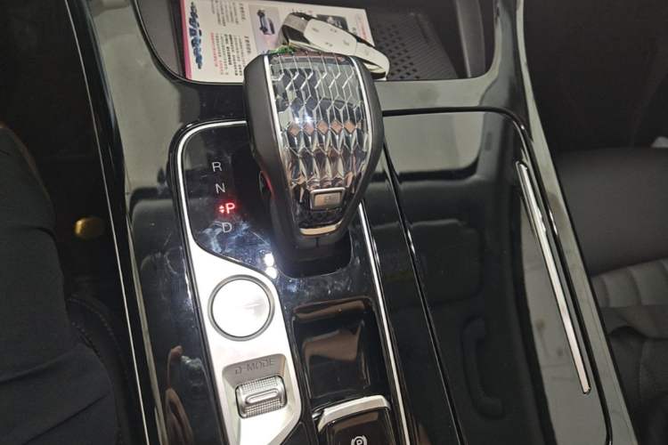 Used GAC Trumpchi M8 2024 Master Series Super Hybrid Edition Gear Lever
