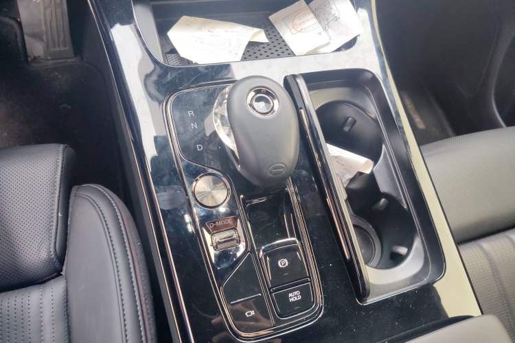 Used GAC Trumpchi M8 2024 Zongshi Series 400T Ultimate Edition Gear Lever