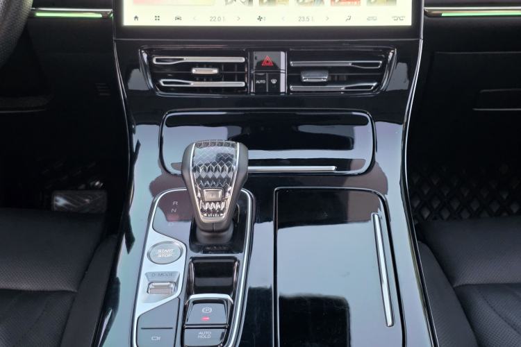 Used GAC Trumpchi M8 2024 Master Series 400T Ultimate Edition Gear Lever