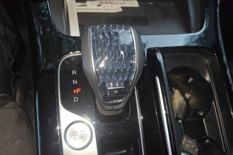 Used GAC Trumpchi M8 2024 Master Series 400T Ultimate Edition Gear Lever