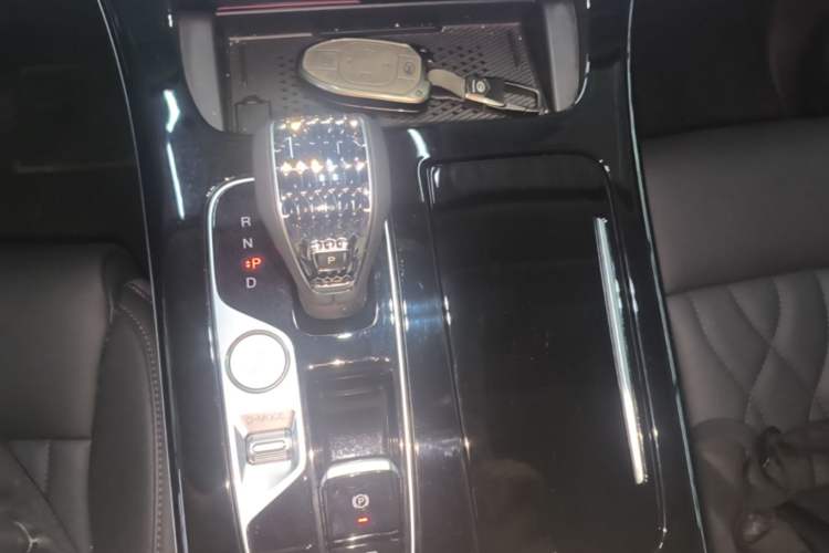Used GAC Trumpchi M8 2024 Master Series Super Hybrid Edition Gear Lever
