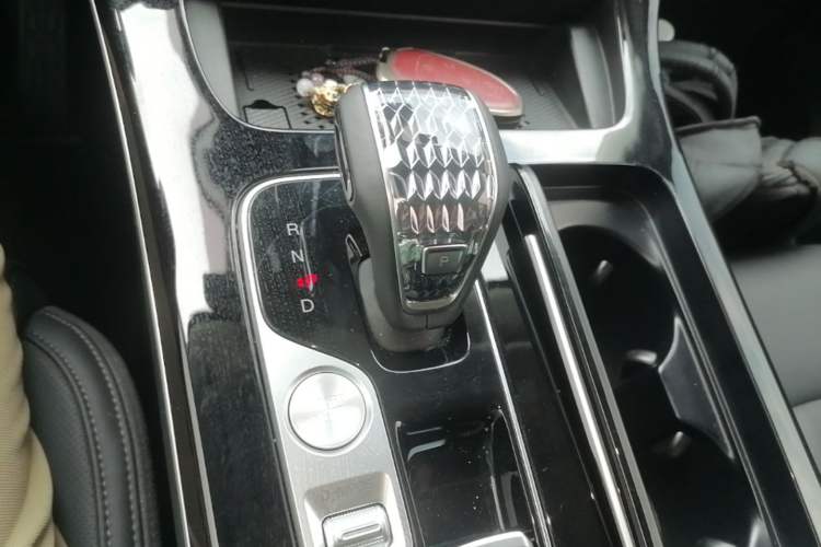 Used GAC Trumpchi M8 2024 Master Series Super Hybrid Edition Gear Lever