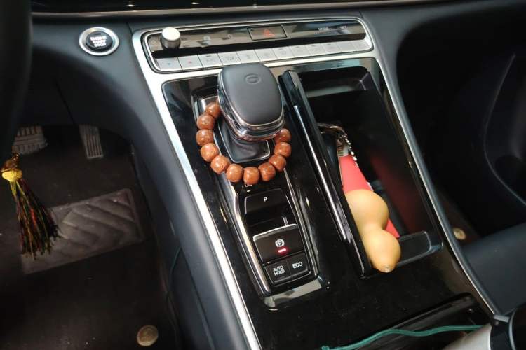 Used GAC Trumpchi M8 2024 Lingxiu Series 390T Deluxe Edition Gear Lever