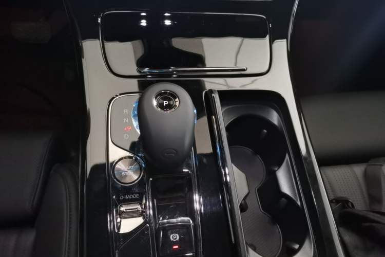 Used GAC Trumpchi M8 2024 Zongshi Series 400T Ultimate Edition Gear Lever