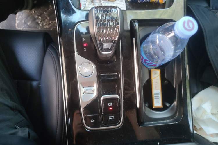 Used GAC Trumpchi M8 2024 Master Series 400T Prestige Edition Gear Lever