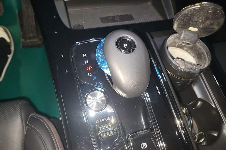 Used GAC Trumpchi M8 2024 Zongshi Series 400T Pioneer Edition Gear Lever