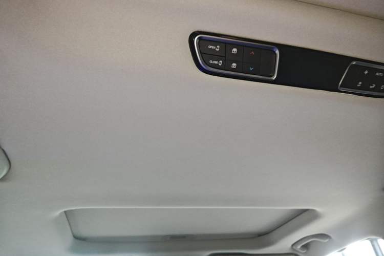 Used GAC Trumpchi M8 2024 Master Series Super Hybrid Edition Headliner