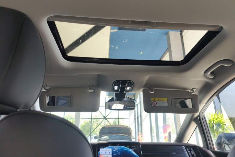 Used GAC Trumpchi M8 2024 Master Series 400T Prestige Edition Headliner