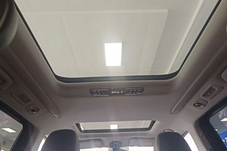 Used GAC Trumpchi M8 2024 Master Series 400T Prestige Edition Headliner