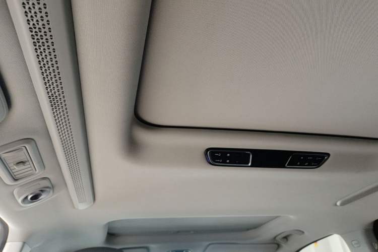 Used GAC Trumpchi M8 2024 Master Series 400T Prestige Edition Headliner