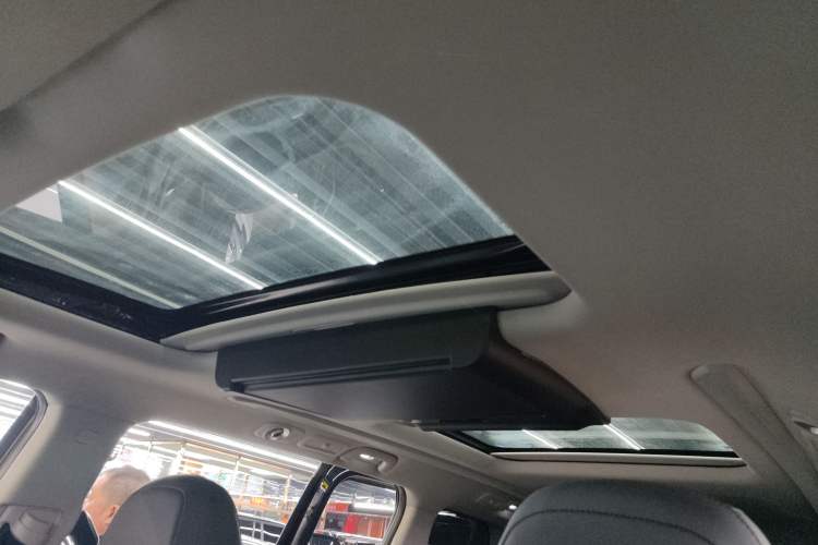 Used GAC Trumpchi M8 2024 Master Series 400T Prestige Edition Headliner