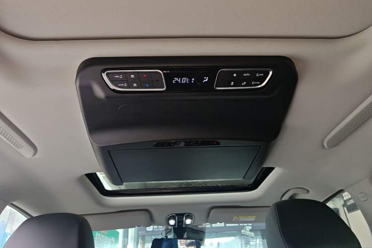 Used GAC Trumpchi M8 2024 Master Series 400T Prestige Edition Headliner