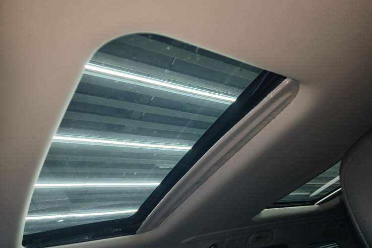 Used GAC Trumpchi M8 2024 Master Series 400T Prestige Edition Headliner