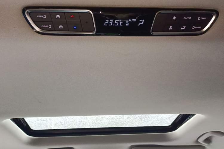 Used GAC Trumpchi M8 2024 Master Series 400T Prestige Edition Headliner