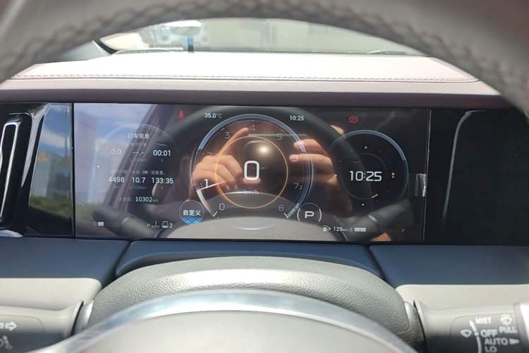 Used GAC Trumpchi M8 2024 Master Series 400T Prestige Edition Instrument Cluster