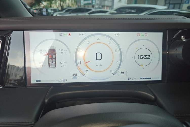 Used GAC Trumpchi M8 2024 Master Series 400T Ultimate Edition Instrument Cluster
