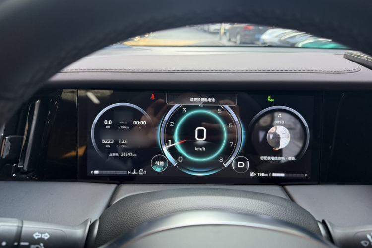 Used GAC Trumpchi M8 2024 Master Series 400T Ultimate Edition Instrument Cluster