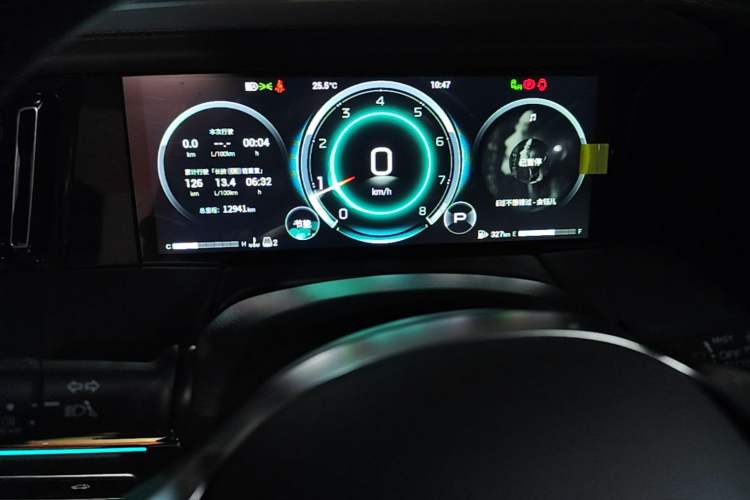 Used GAC Trumpchi M8 2024 Master Series 400T Ultimate Edition Instrument Cluster