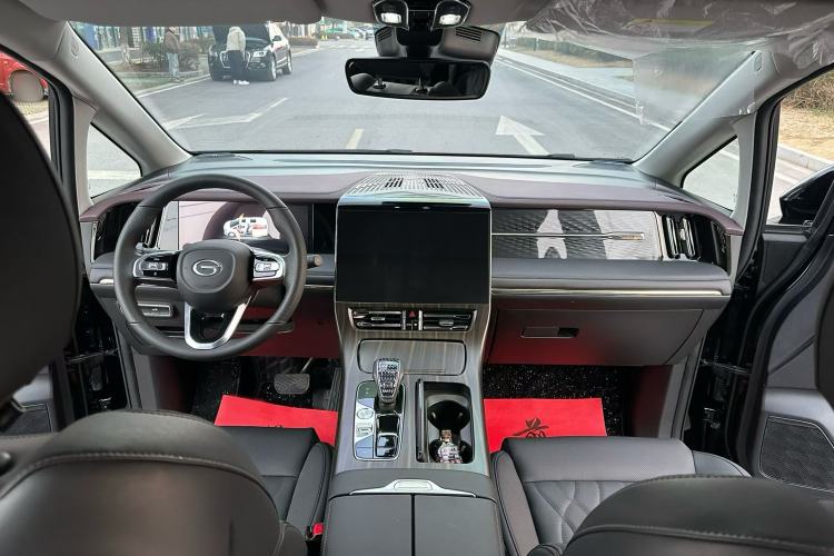 Used GAC Trumpchi M8 2024 Master Series 400T Ultimate Edition Interior 1