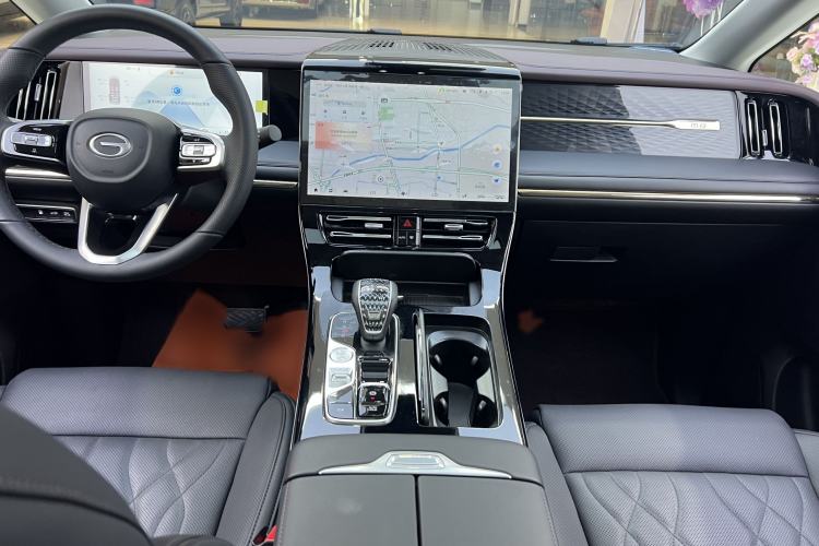 Used GAC Trumpchi M8 2024 Master Series Super Hybrid Edition Interior 1