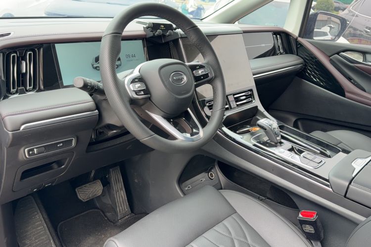 Used GAC Trumpchi M8 2024 Master Series 400T Prestige Edition Interior 1