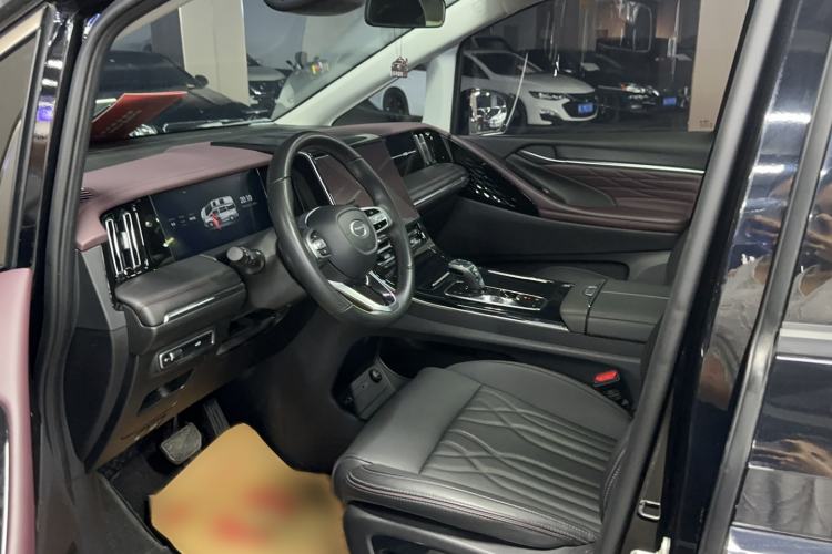 Used GAC Trumpchi M8 2024 Master Series 400T Prestige Edition Interior 1
