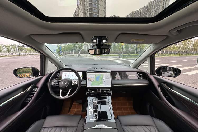 Used GAC Trumpchi M8 2024 Master Series 400T Ultimate Edition Interior 10