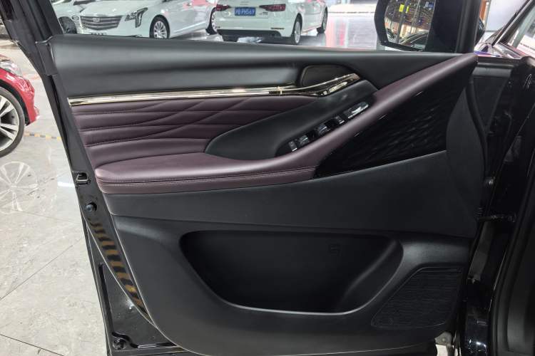Used GAC Trumpchi M8 2024 Master Series 400T Ultimate Edition Interior 11