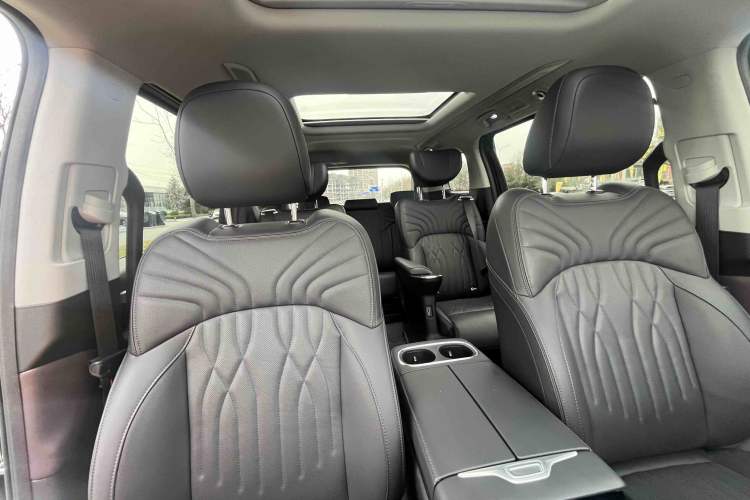 Used GAC Trumpchi M8 2024 Master Series 400T Prestige Edition Interior 12