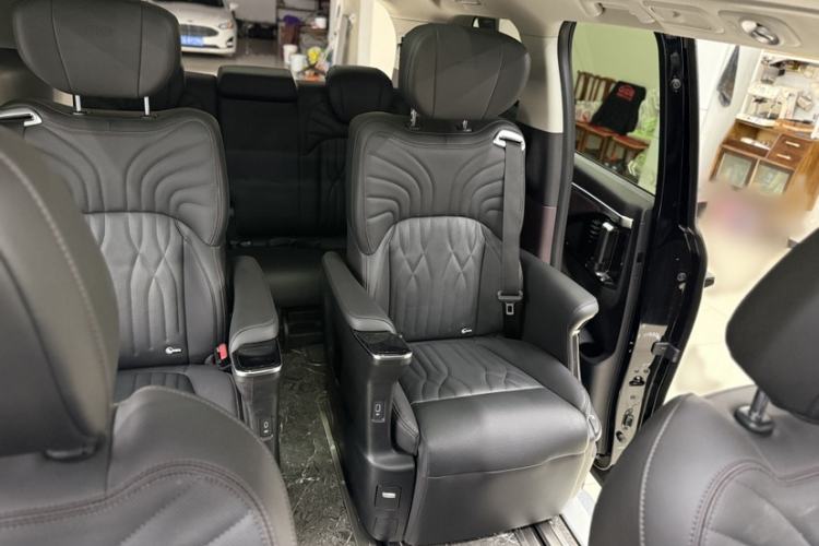 Used GAC Trumpchi M8 2024 Master Series 400T Prestige Edition Interior 12