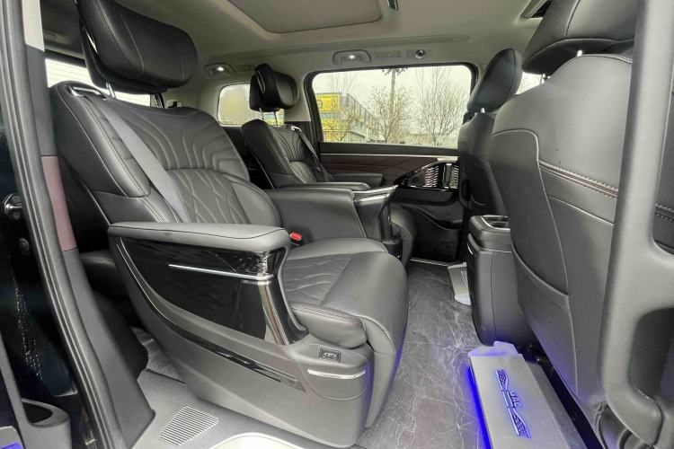 Used GAC Trumpchi M8 2024 Master Series 400T Prestige Edition Interior 13