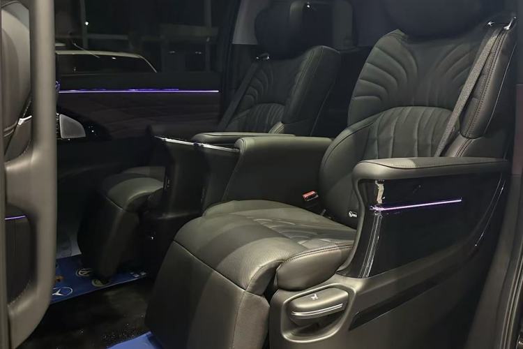 Used GAC Trumpchi M8 2024 Master Series 400T Ultimate Edition Interior 2