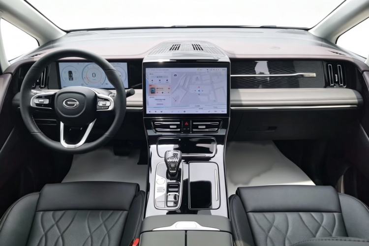 Used GAC Trumpchi M8 2024 Master Series 400T Ultimate Edition Interior 2