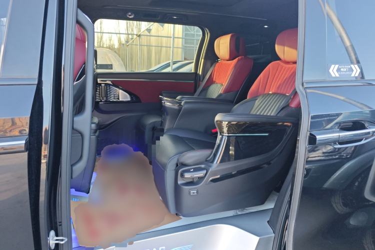 Used GAC Trumpchi M8 2024 Zongshi Series 400T Ultimate Edition Interior 4