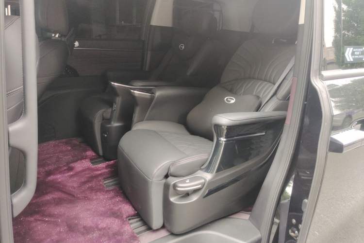 Used GAC Trumpchi M8 2024 Master Series 400T Prestige Edition Interior 4
